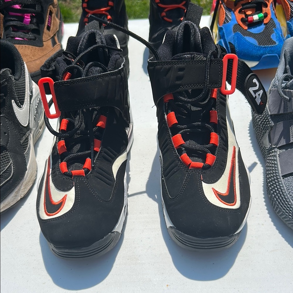 Nike Black and Red Athletic Shoes with Durable Design